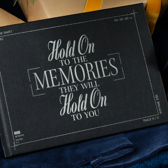Taylor Swift Scrapbook "Hold On To The Memories They Will Hold On To You" - Picture 1 of 4